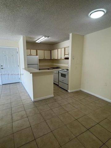 7030 NW 179th Street 104, Hialeah, FL 33015