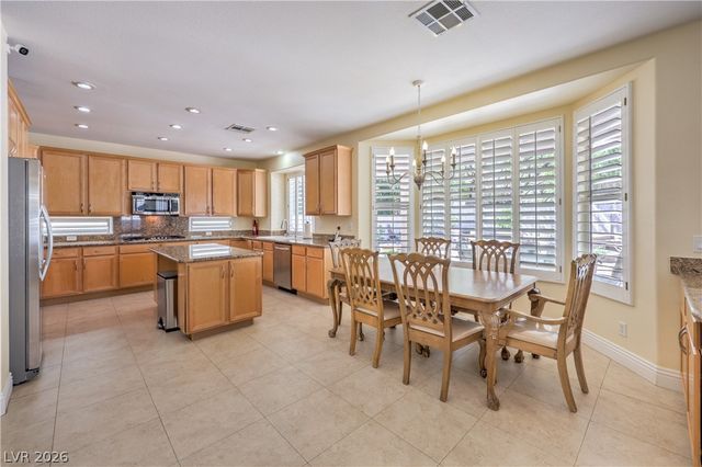 1009 Jennis Silver Street, Las Vegas, NV 89145