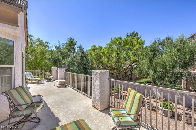 1009 Jennis Silver Street, Las Vegas, NV 89145