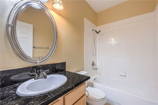 1009 Jennis Silver Street, Las Vegas, NV 89145