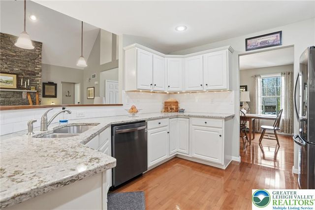 58 White Oak Drive, Penn Forest Twp, PA 18229