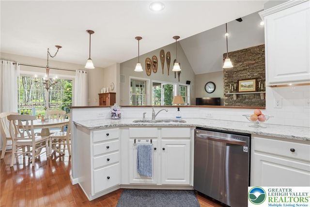 58 White Oak Drive, Penn Forest Twp, PA 18229