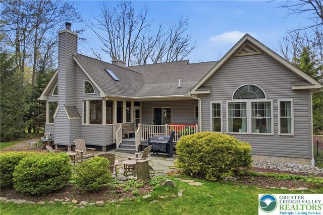 58 White Oak Drive, Penn Forest Twp, PA 18229