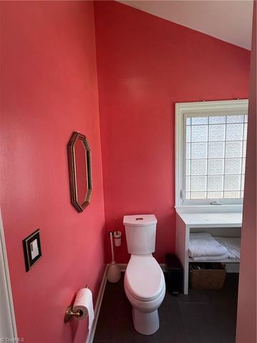 2145 Benwicke Drive, Pfafftown, NC 27040