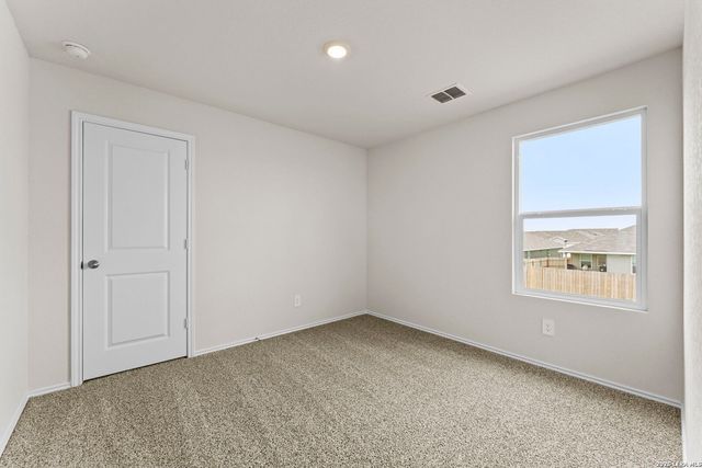 1014 Bold Run, Seguin, TX 78155