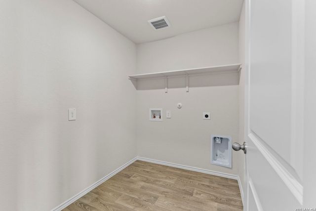 1014 Bold Run, Seguin, TX 78155