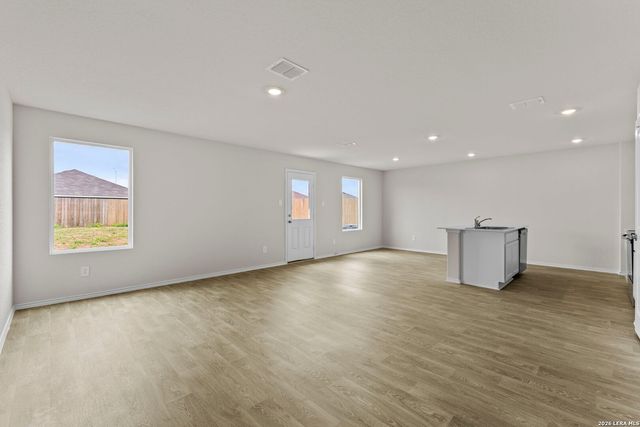 1014 Bold Run, Seguin, TX 78155