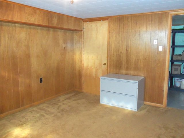 220 Franklin Farms Rd, N Franklin Twp, PA 15301