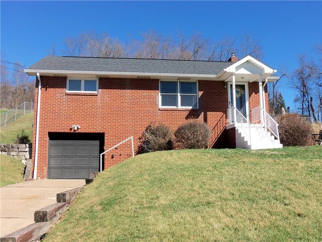 220 Franklin Farms Rd, N Franklin Twp, PA 15301