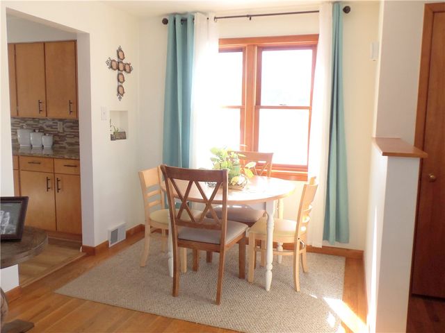 220 Franklin Farms Rd, N Franklin Twp, PA 15301