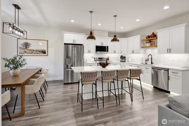 8228 Gold Run Drive, Maple Falls, WA 98266