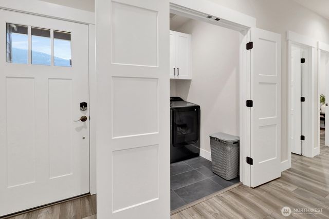 8228 Gold Run Drive, Maple Falls, WA 98266