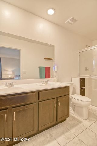 105 E Manor View Road, Tucson, AZ 85756