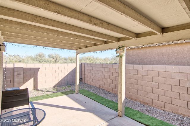 105 E Manor View Road, Tucson, AZ 85756