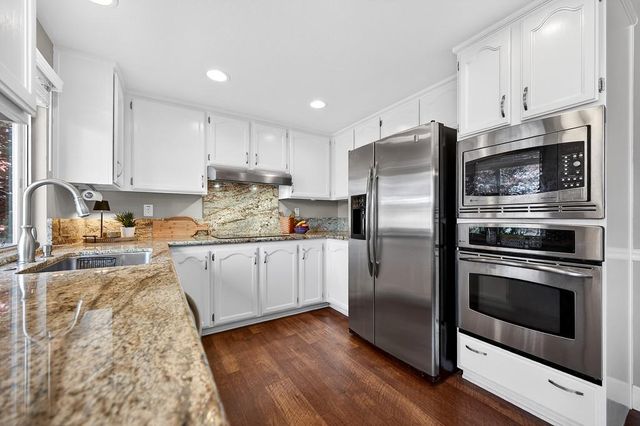 132 Rhoades Way, Folsom, CA 95630