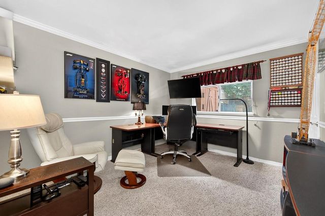 132 Rhoades Way, Folsom, CA 95630