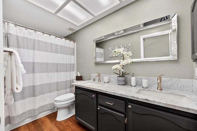 132 Rhoades Way, Folsom, CA 95630