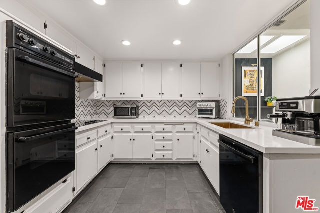 3500 W Manchester Boulevard 462, Inglewood, CA 90305