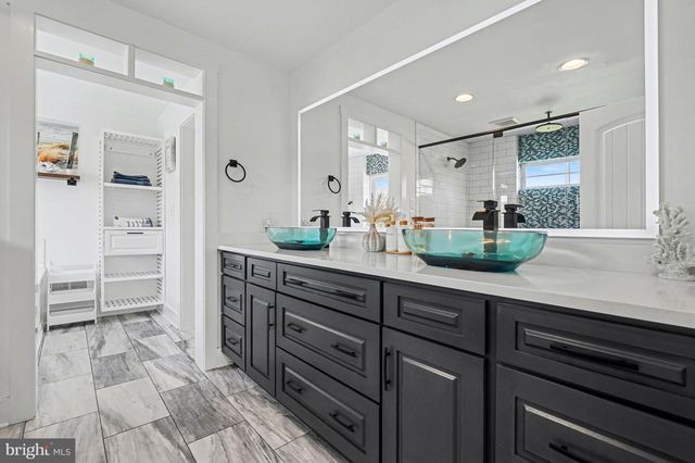 6390 PEREGRINE WAY, Mechanicsburg, PA 17050