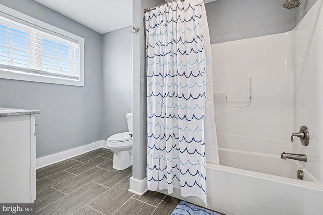 6390 PEREGRINE WAY, Mechanicsburg, PA 17050