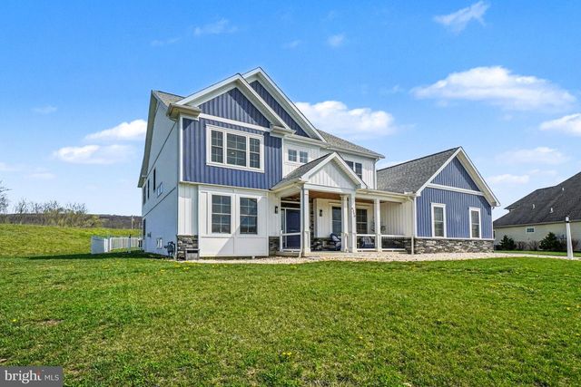 6390 PEREGRINE WAY, Mechanicsburg, PA 17050