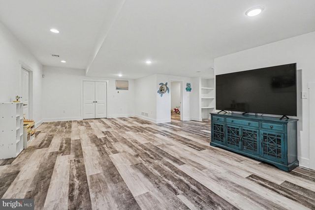 6390 PEREGRINE WAY, Mechanicsburg, PA 17050