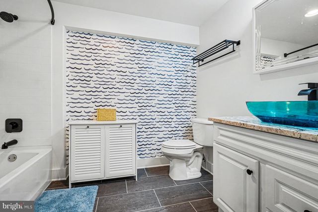 6390 PEREGRINE WAY, Mechanicsburg, PA 17050