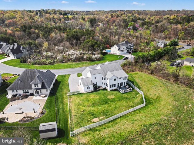 6390 PEREGRINE WAY, Mechanicsburg, PA 17050