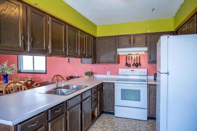 203 Franklin Street, Elroy, WI 53929