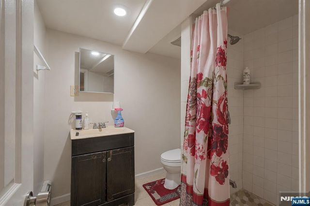 41-43 20th Avenue, Irvington, NJ 07111