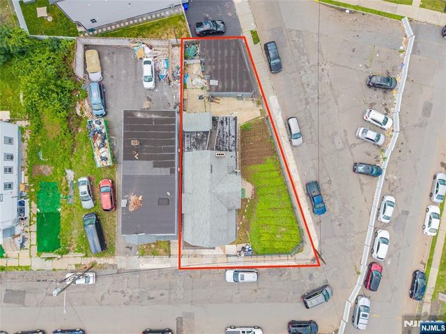 41-43 20th Avenue, Irvington, NJ 07111