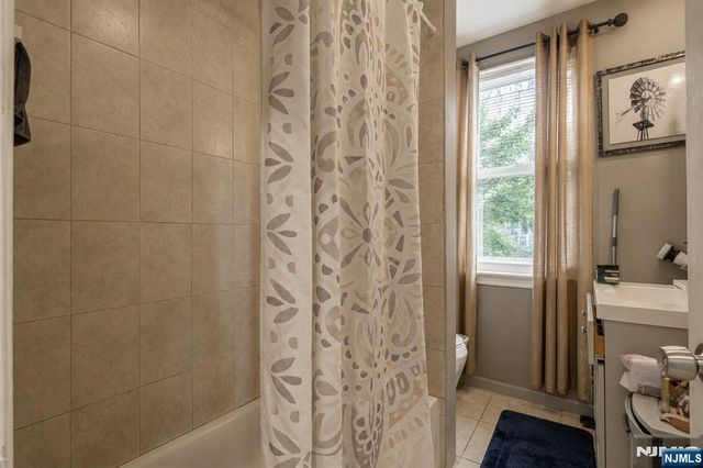 41-43 20th Avenue, Irvington, NJ 07111