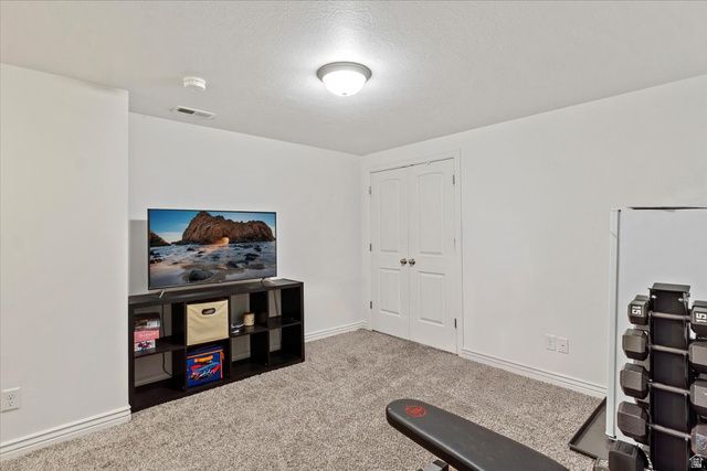 1509 S 850 W, Woods Cross, UT 84087