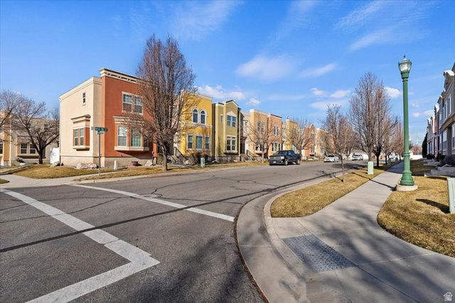 1509 S 850 W, Woods Cross, UT 84087