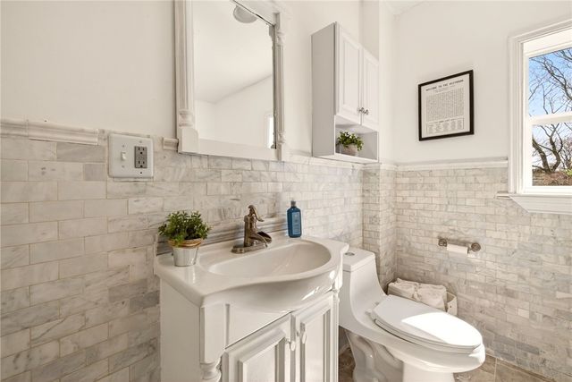 333 Brandon Road, Irondequoit, NY 14622