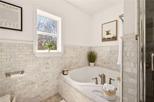 333 Brandon Road, Irondequoit, NY 14622