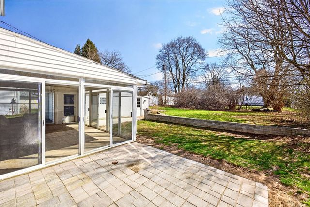 333 Brandon Road, Irondequoit, NY 14622