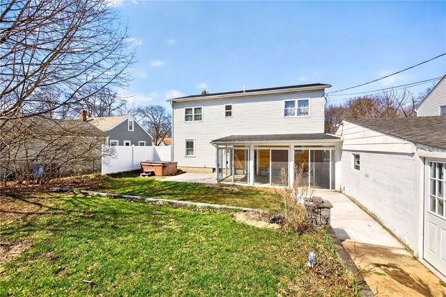 333 Brandon Road, Irondequoit, NY 14622