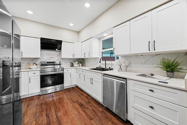 1645 The 12th Fairway, Wellington, FL 33414