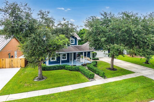 1645 The 12th Fairway, Wellington, FL 33414
