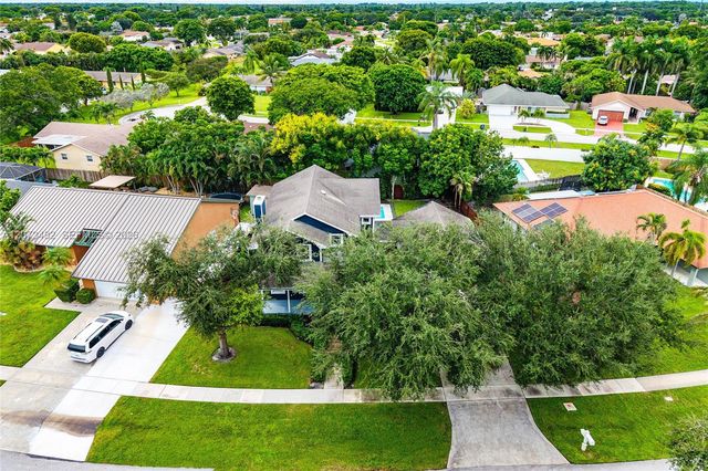 1645 The 12th Fairway, Wellington, FL 33414