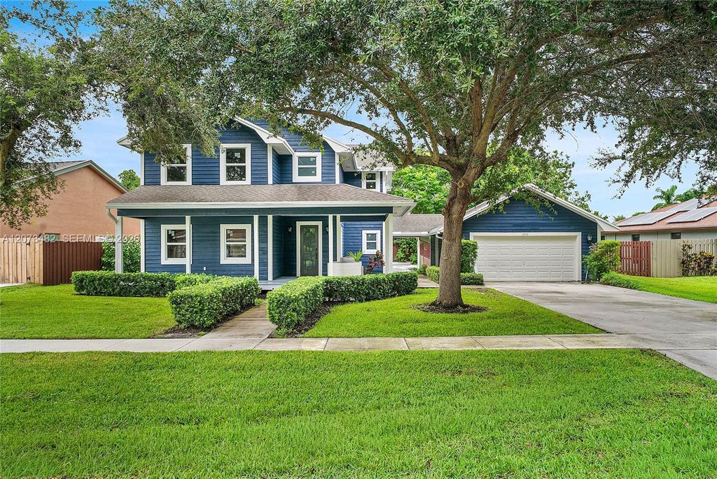 1645 The 12th Fairway, Wellington, FL 33414