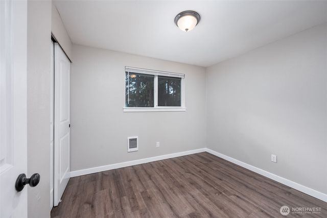 9538 Helen Avenue NE, Olympia, WA 98516