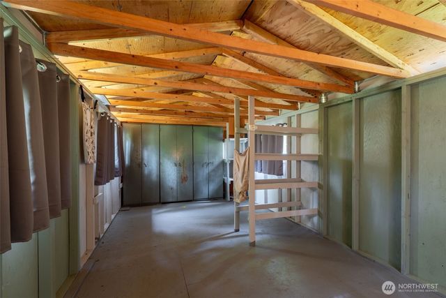 9538 Helen Avenue NE, Olympia, WA 98516