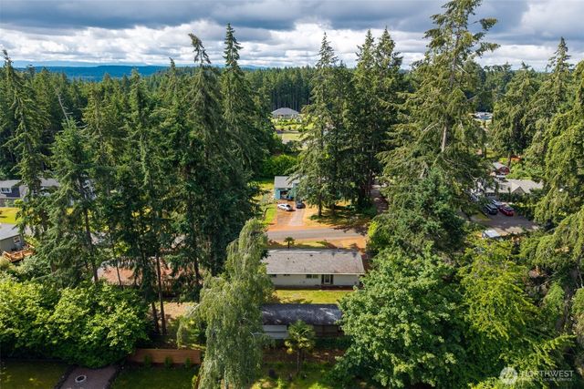 9538 Helen Avenue NE, Olympia, WA 98516