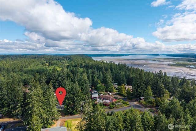 9538 Helen Avenue NE, Olympia, WA 98516