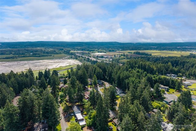 9538 Helen Avenue NE, Olympia, WA 98516