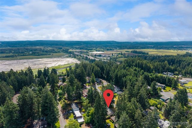 9538 Helen Avenue NE, Olympia, WA 98516