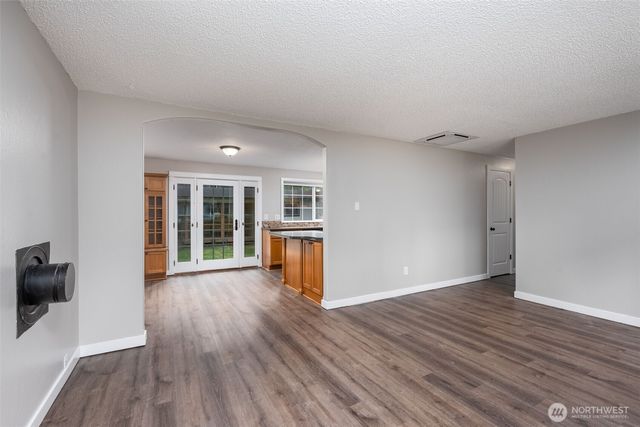 9538 Helen Avenue NE, Olympia, WA 98516