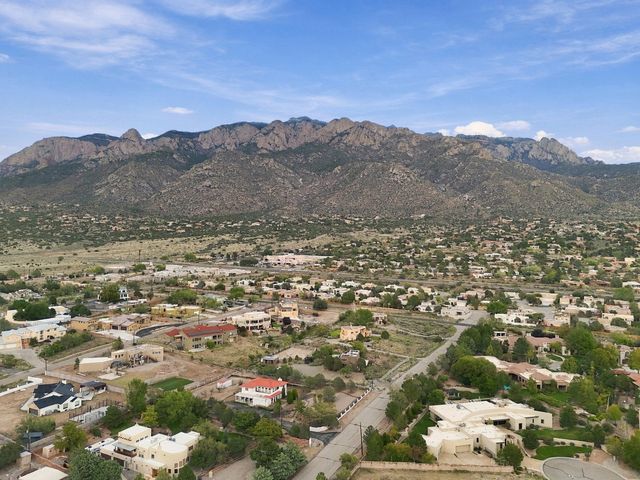 12501 Oakland Avenue NE, Albuquerque, NM 87122